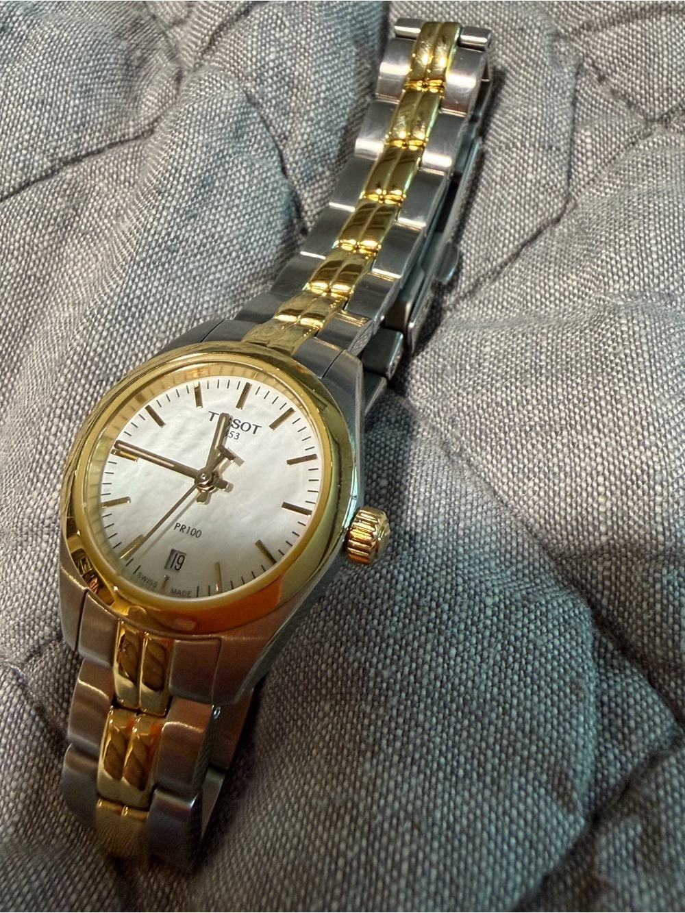 Tissot PR 100 Lady Silver Dial Watch 33mm - Picture 13 of 13
